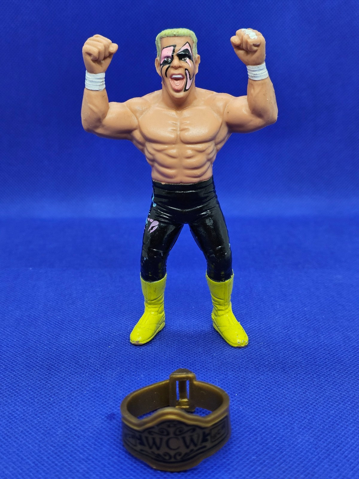 Figurine Sting WCW Wrestling Galoob 1990 avec Ceinture WCW Catch Vintage 12 cm1
