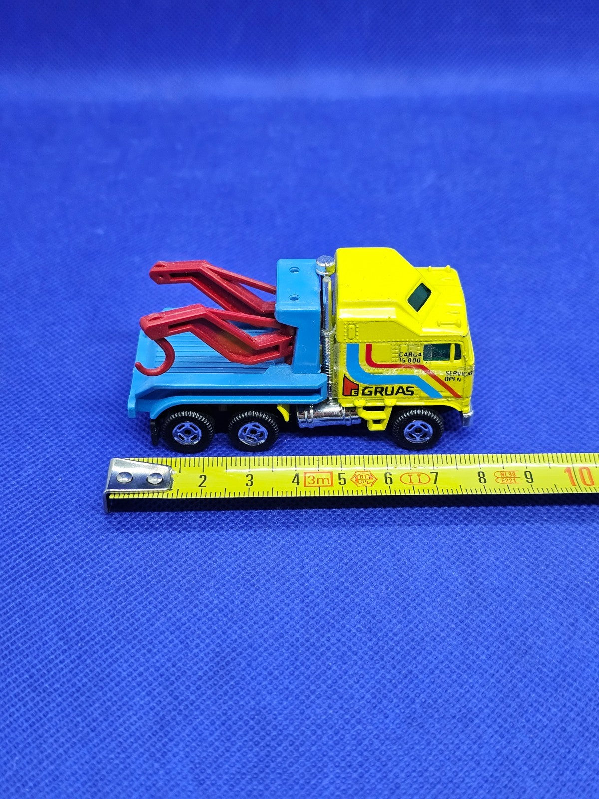 Kenworth K100 camion dépanneuse Gruas Guisval Made in Spain vintage 8 cm2