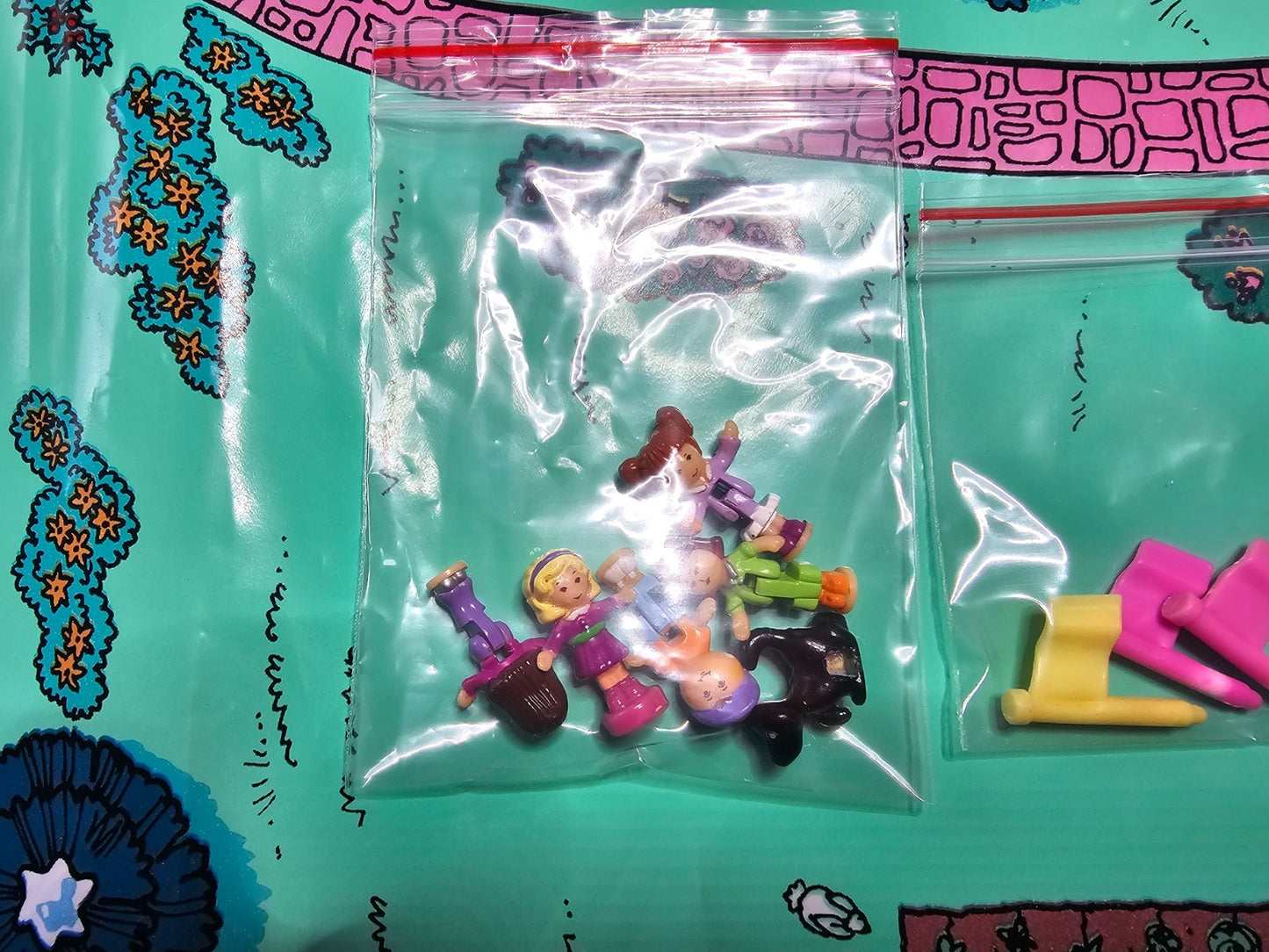 Polly Pocket Magical Movin Pollyville 1996 Bluebird Complet Tapis Vintage5