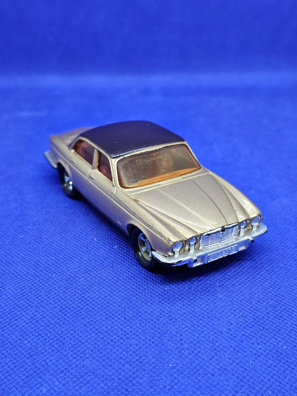 Jaguar XJ12 Matchbox Super Kings K66 Lesney 1978 Made in England 12 cm0