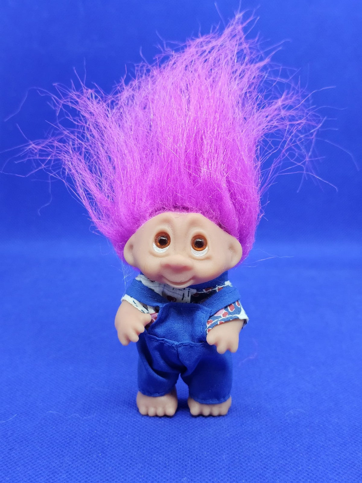 DAM Troll Vintage 1985 Cheveux Violets Salopette Bleue Good Luck Troll 12 cm0