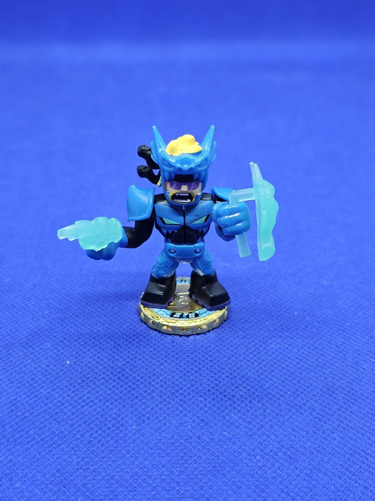Dragonblade Shades Akedo Série 6 Beast Strike Ultra Rare Moose Toys 20240