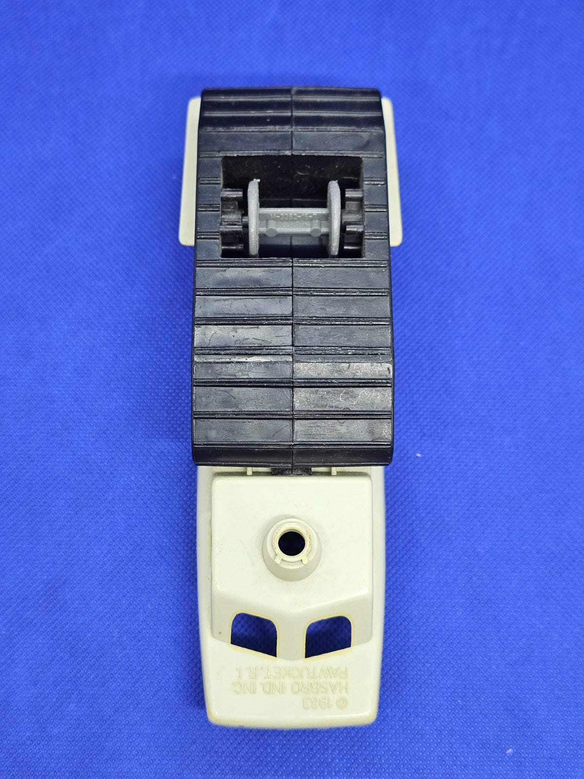 GI Joe Polar Battle Bear Chassis Hasbro 1983 Pièce Véhicule Vintage1