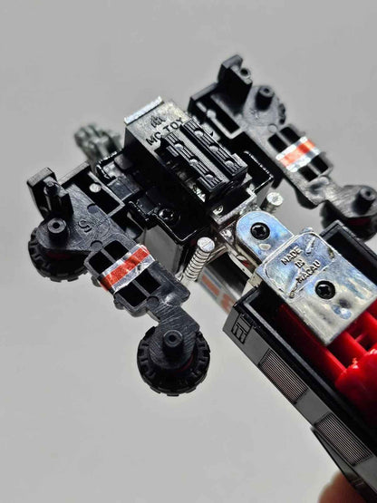 MC Toy Dyna Moto-Bot Dynabot Playbot, Grue, Friction Transformer Loose