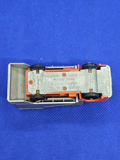 Matchbox Refuse Truck No 7 Lesney Made in England Vintage5