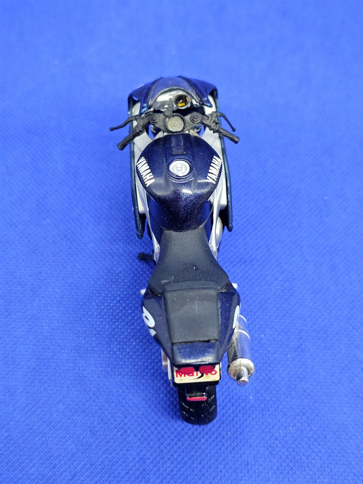 Maisto Yamaha YZF R1 118 Moto Miniature Bleu Métallisé Die Cast4