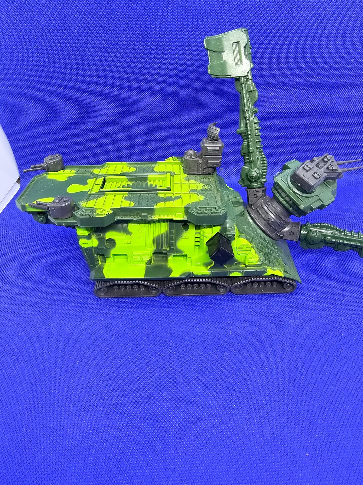 Vintage Kenner Mega Force – Triax (Ram Fist) Action Figure, Fonctionnel, Sans St1