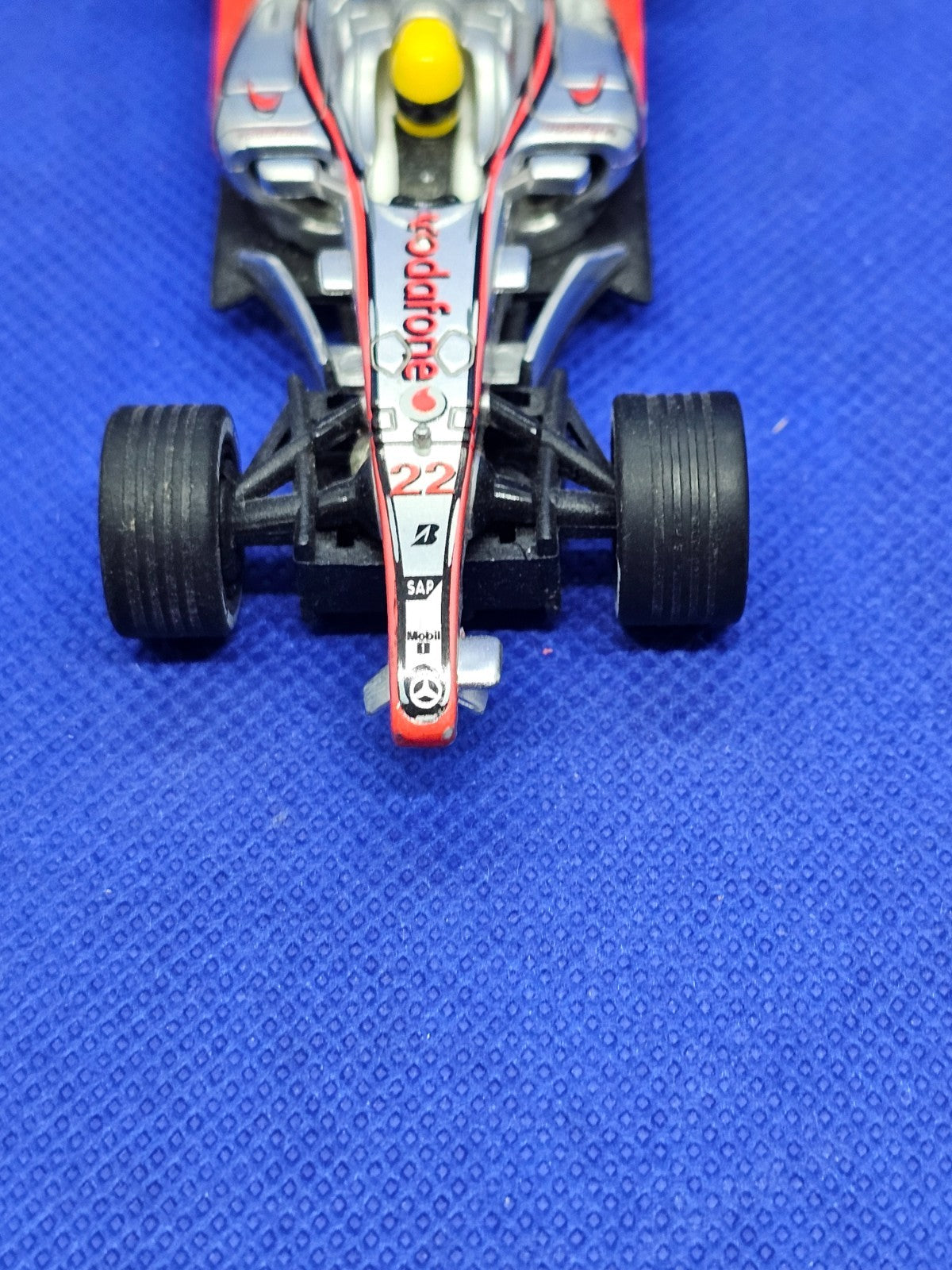Carrera GO McLaren Mercedes MP4-23 Lewis Hamilton 22 F1 2008 143 Cassée3