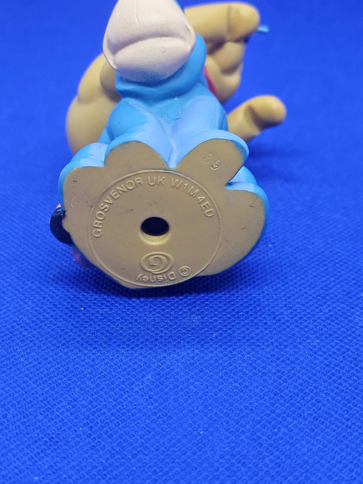 Figurine Vintage Disney Winnie l’Ourson & Bourriquet 11,5 cm Grosvenor UK3