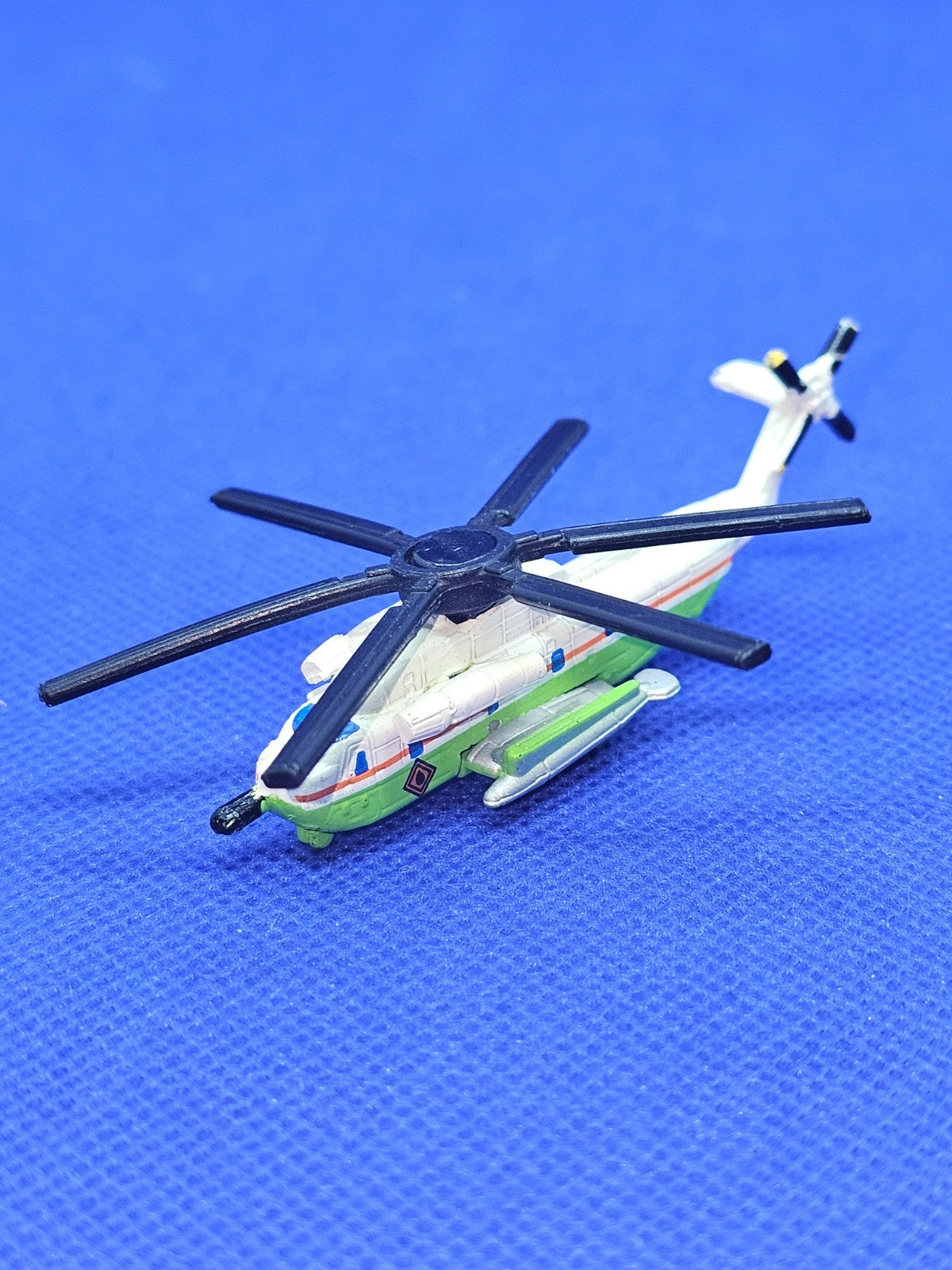 Hélicoptère HH-53 Sea Stallion Micro Machines Galoob Vintage0