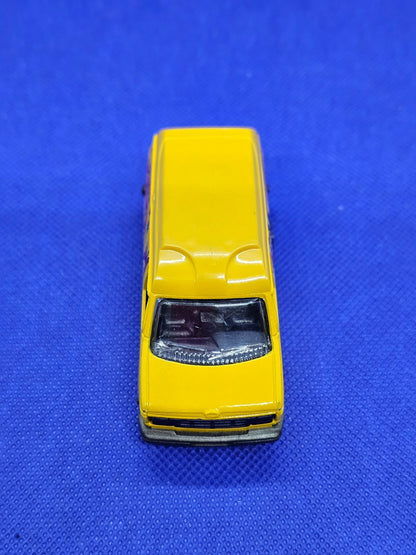 Ford Econoline Cirque Pinder Majorette n°270.271 Échelle 1.63 Vintage 7 cm4