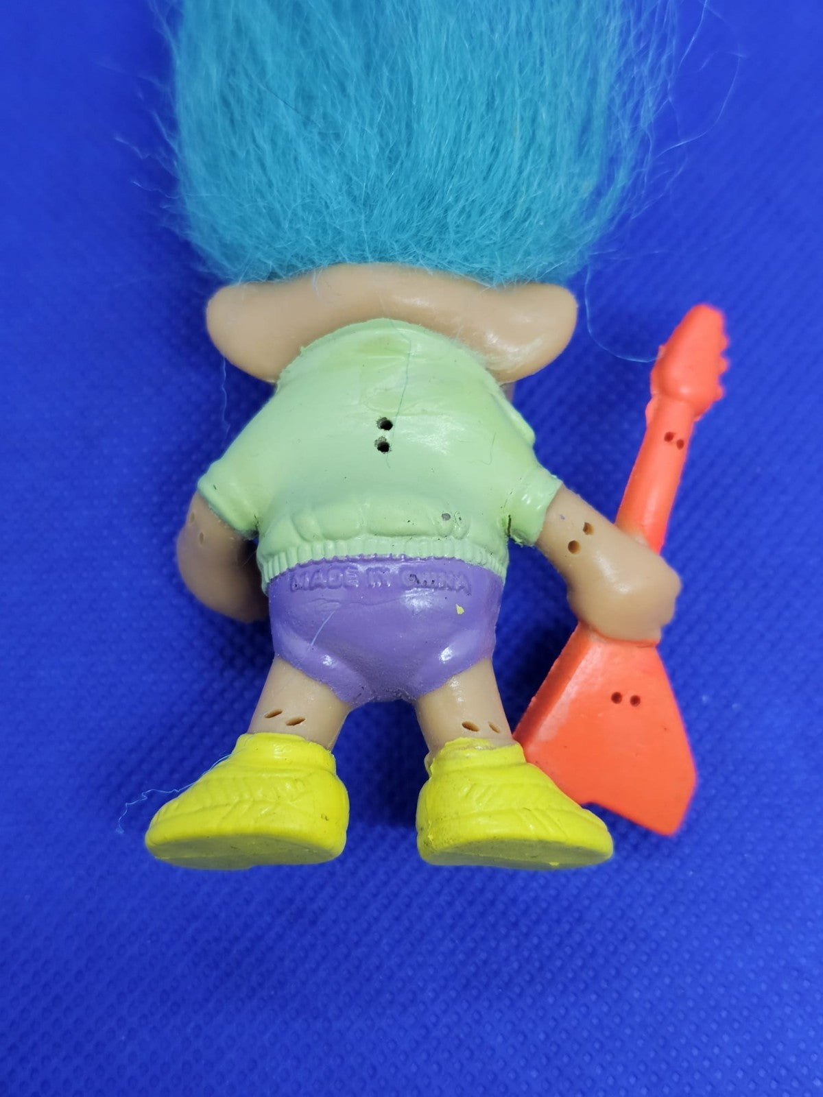Troll Guitariste Vintage Bendable Cheveux Bleus Guitare Années 903