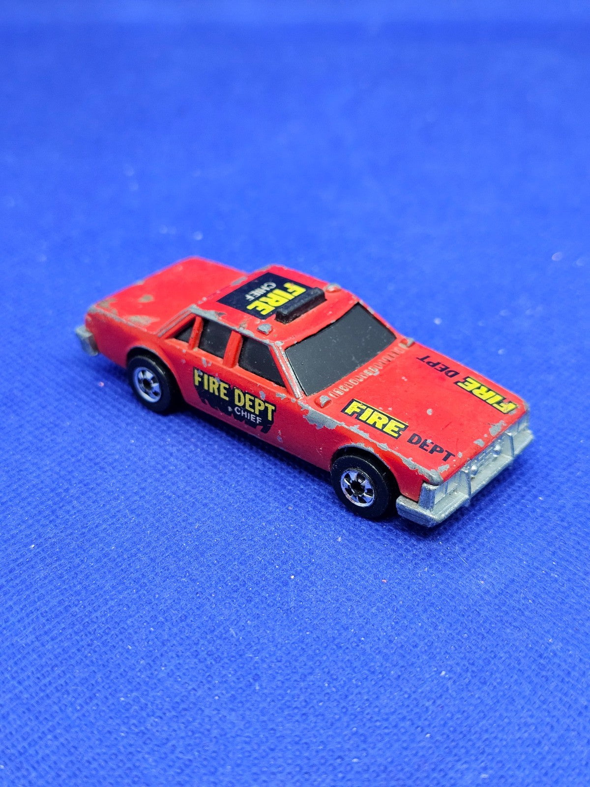 Fire Smasher Fire Chief Hot Wheels Crack Ups Mattel 1983 Hong Kong 7 cm0