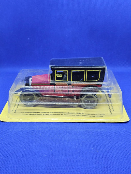 Taxi Vintage Tin Toy Paya Reproduction Voiture Ancienne Mécanique à Clé 20 cm0