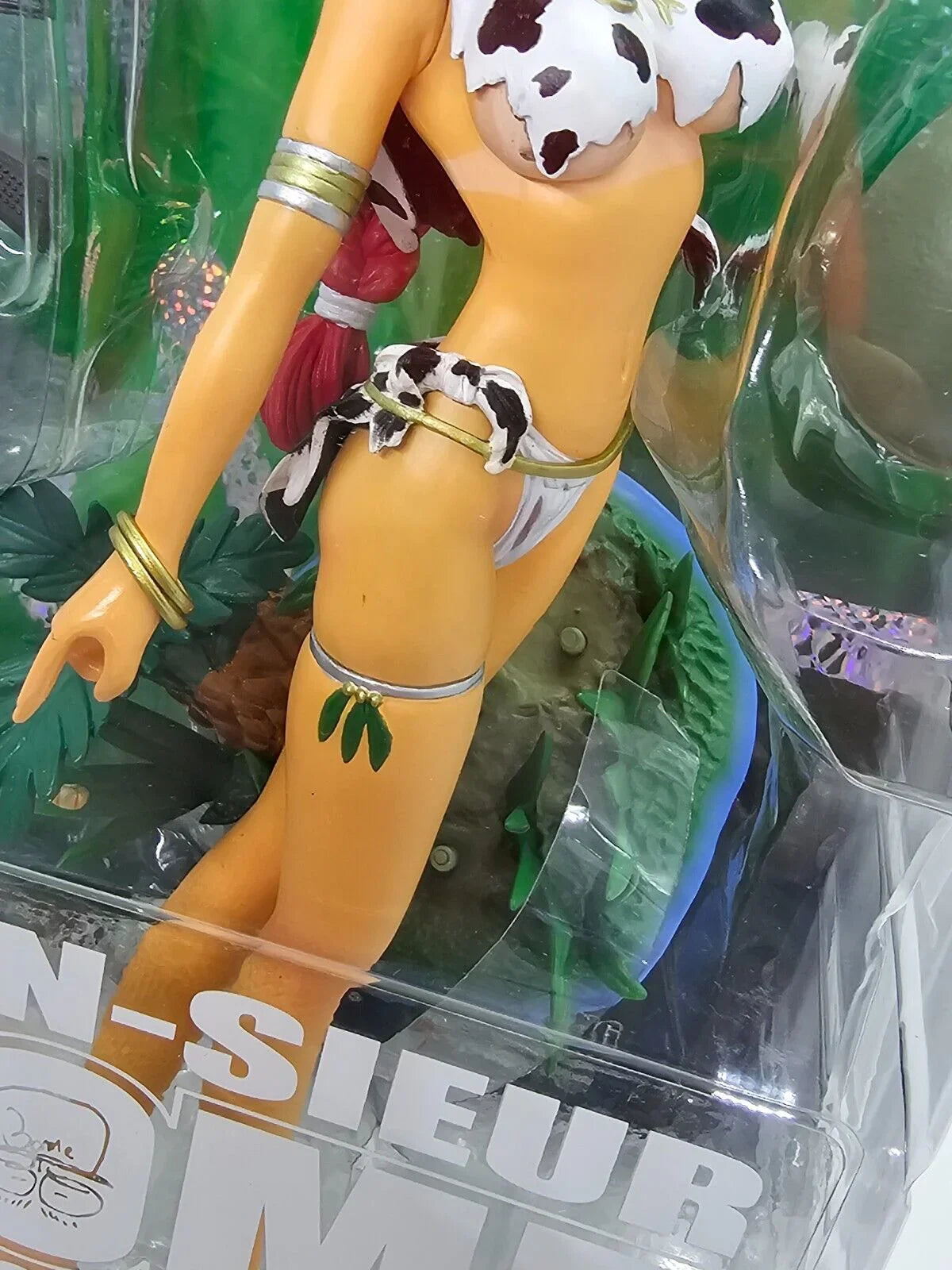 5561594