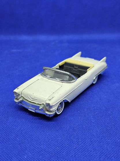 Cadillac Eldorado Biarritz 1957 Solido Made in France 145 N45001