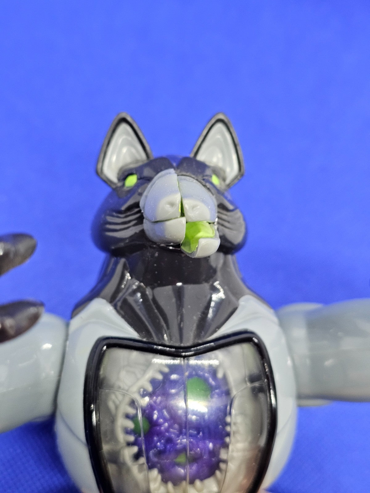 Benwolf Ben 10 Alien Heroes, Bandai, 2006, figurine cassée6