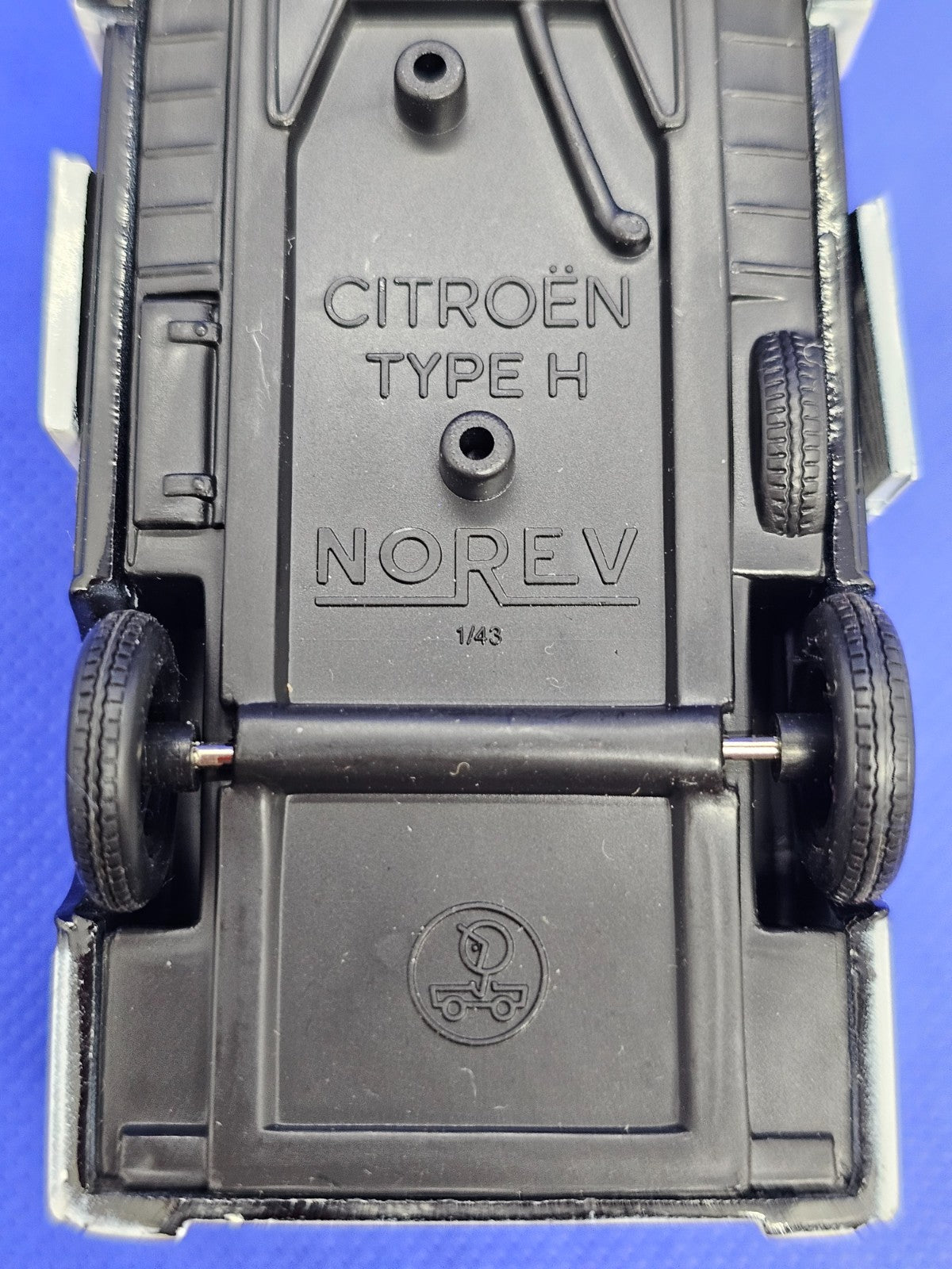 Citroën Type H Police Norev 1 43 Fourgon Police Porte Ouvrante6