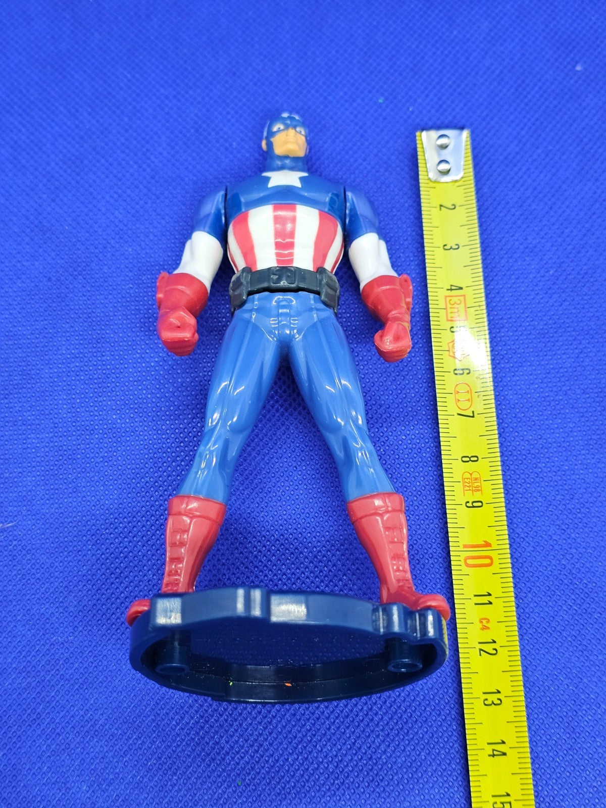 Figurine Captain America, Marvel Avengers Assemble Maxi Kinder, Marvel, 20146