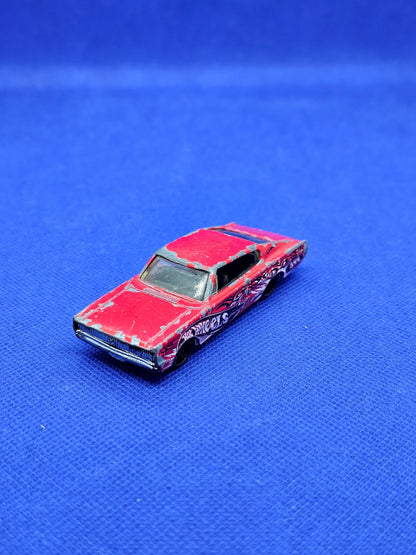 Dodge Charger 1967 Hot Wheels Smashville Mattel 2004 Rouge 1640