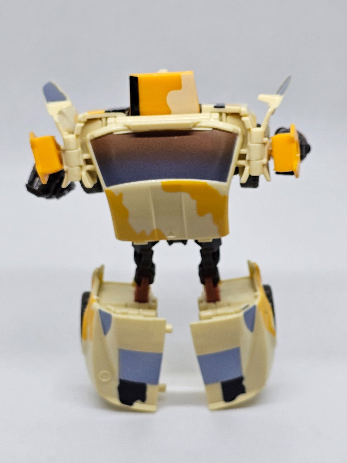 7218138