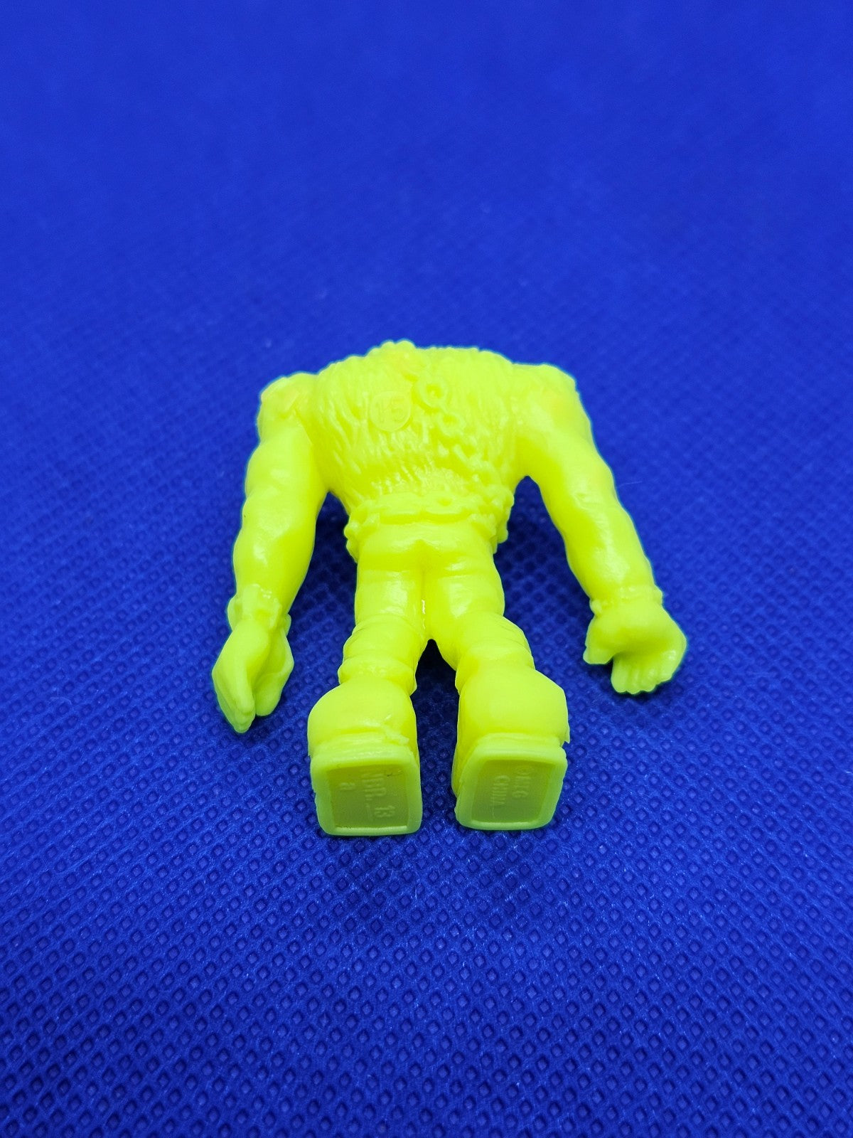 Monster in My Pocket Figurine Jaune Néon Numéro 13, Collection Vintage 90s, RARE4