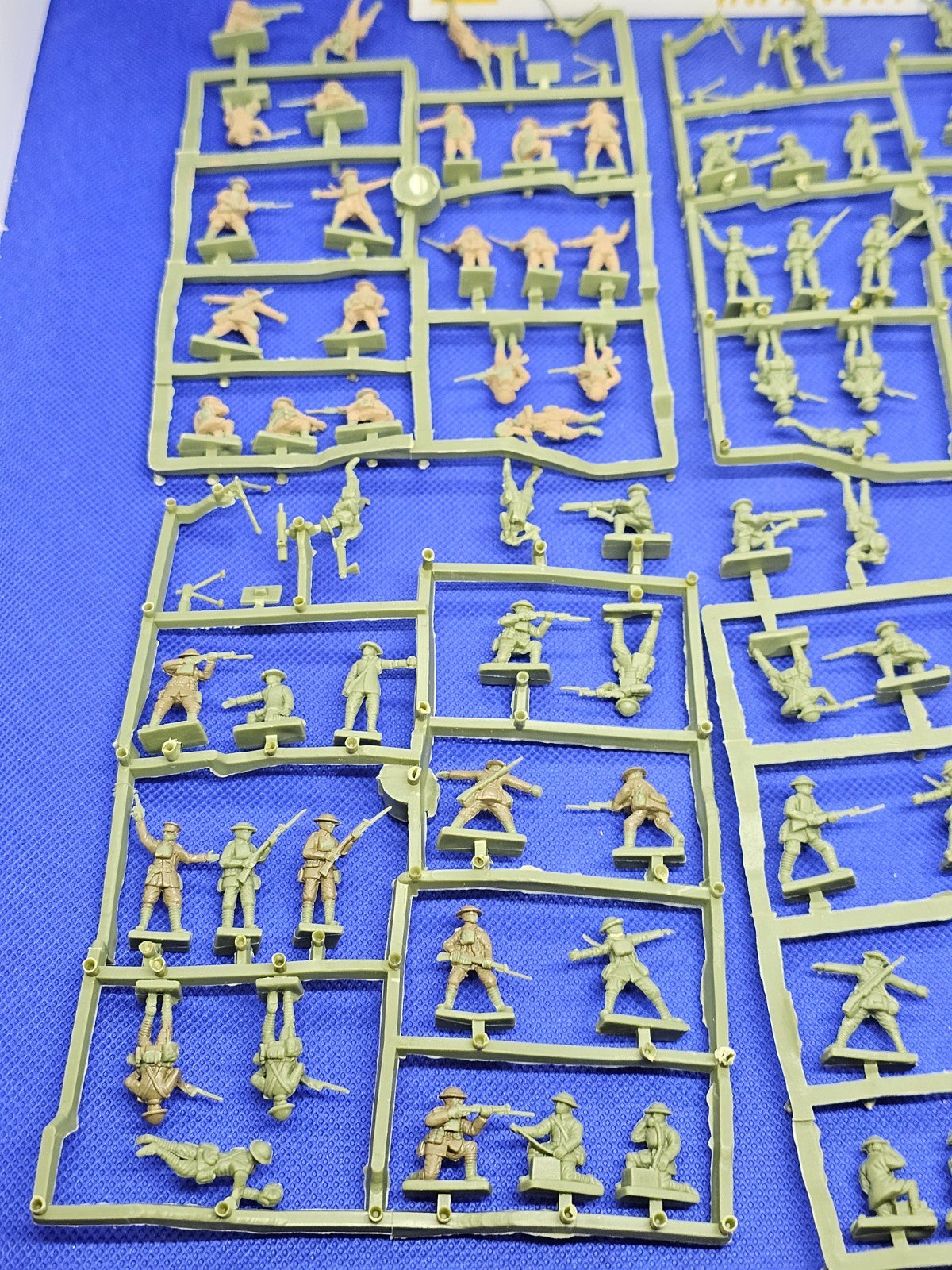 HaT WWI Canadian Infantry 84 Figurines Première Guerre mondiale 8111 1723