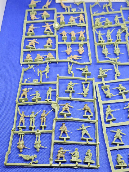 HaT WWI Canadian Infantry 84 Figurines Première Guerre mondiale 8111 1723