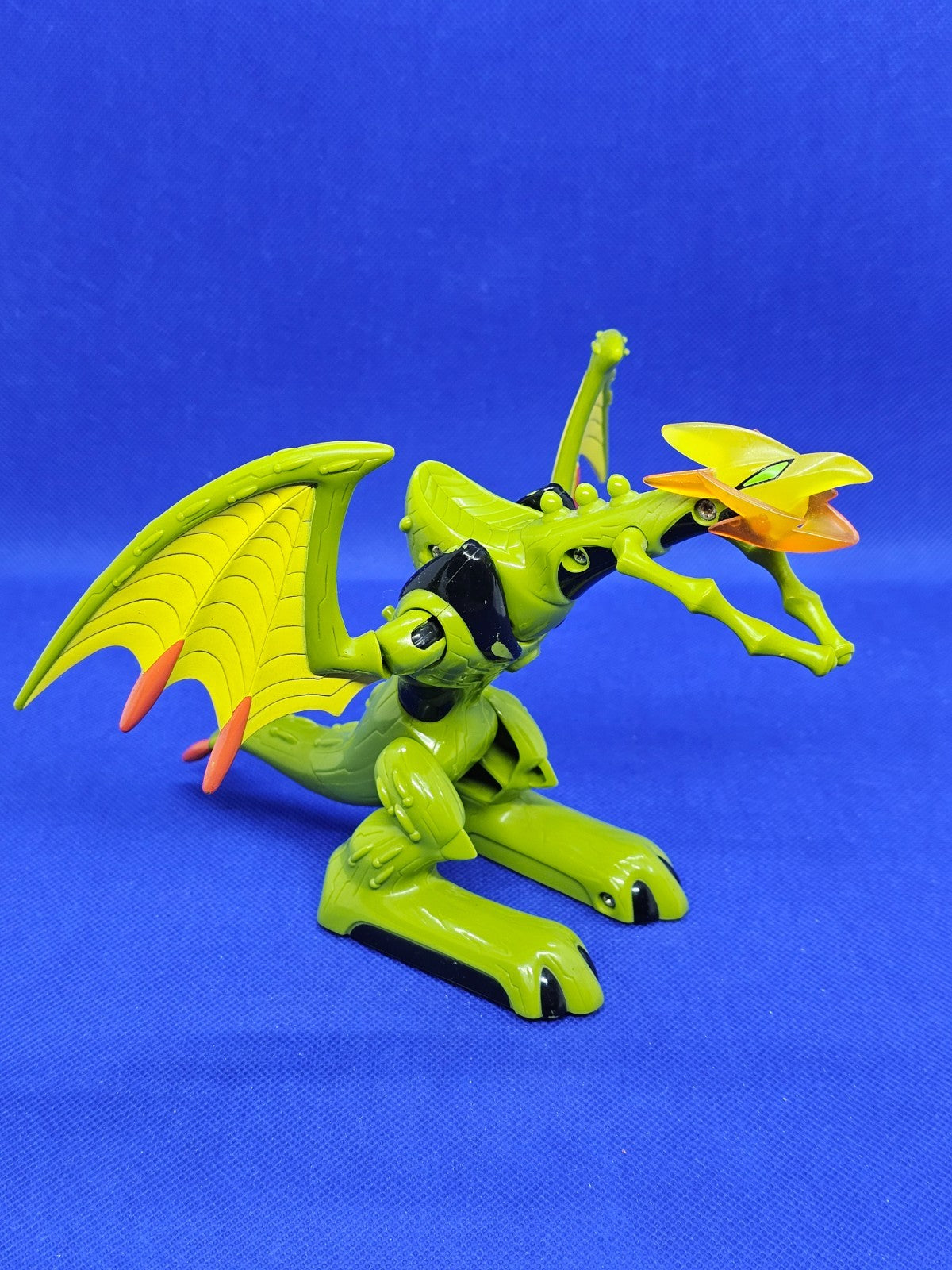 Figurine Alien Creatures Swampfire Dragon Ben 100