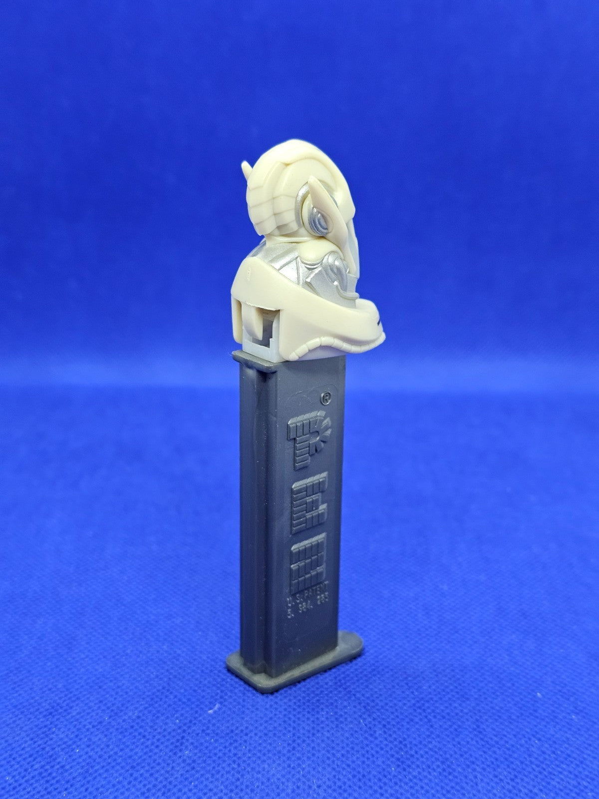 PEZ General Grievous, Star Wars, PEZ Candy Dispenser, 2005, Loose2