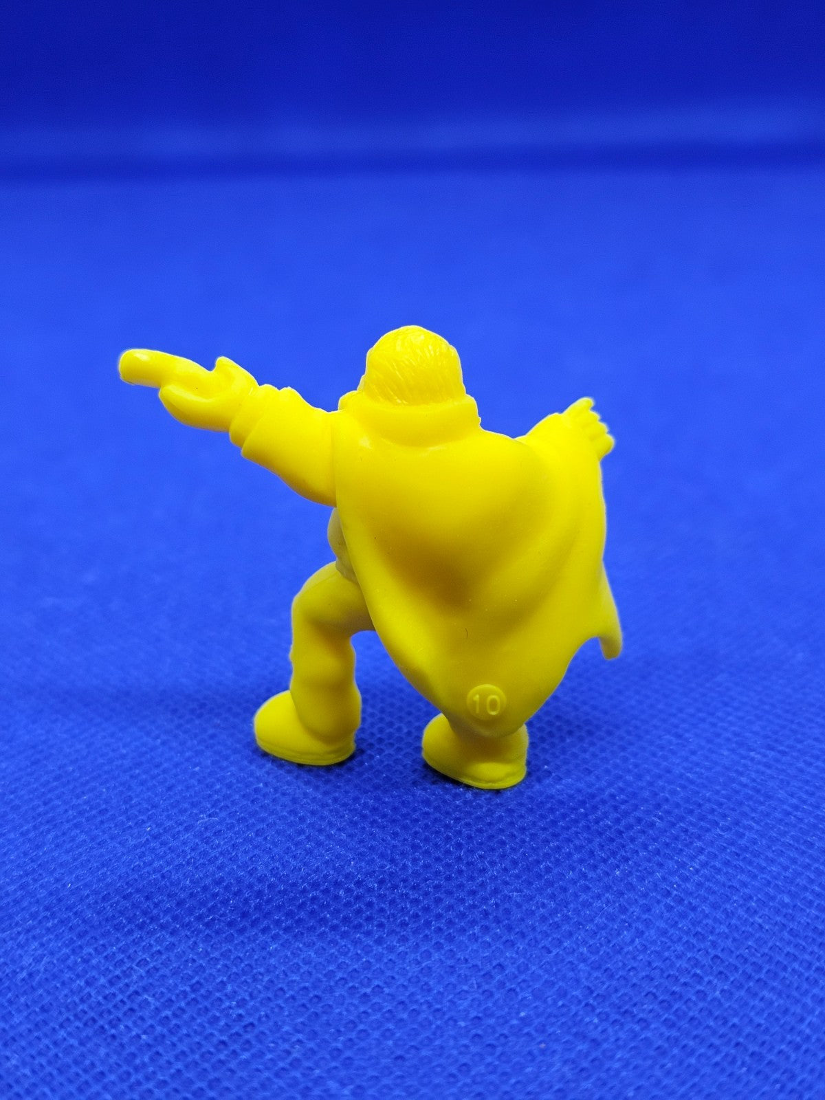 The Phantom #38 Yellow, Monster in My Pocket, Matchbox, 1990, 4 cm2