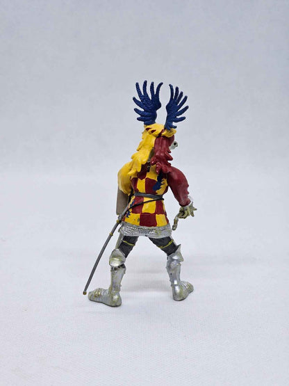 Chevalier médiéval Plastoy, Héraut noir & or, circa 1998, 10 cm