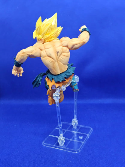 Super Saiyan Son Goku Dragon Ball Z Banpresto Bandai 2016 20 cm1