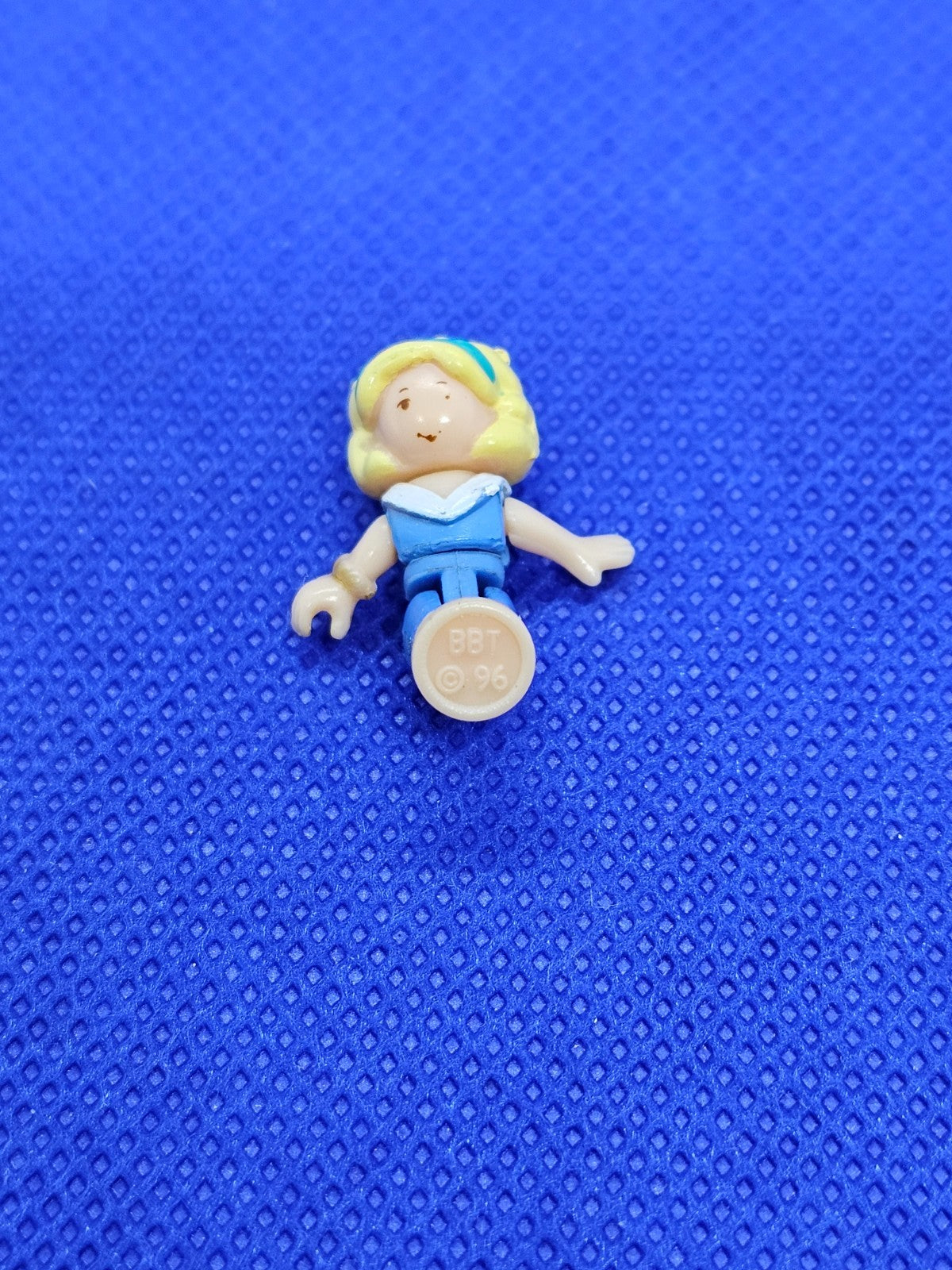 Polly Pocket Polly in Paris Bluebird 1996 Figurine Originale1