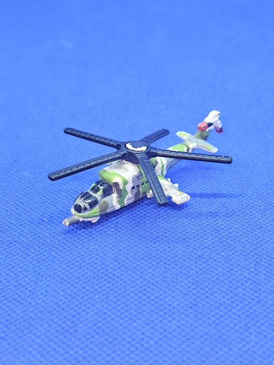 Micro Machines Mi-24 Hind hélicoptère militaire Galoob camouflage vintage0