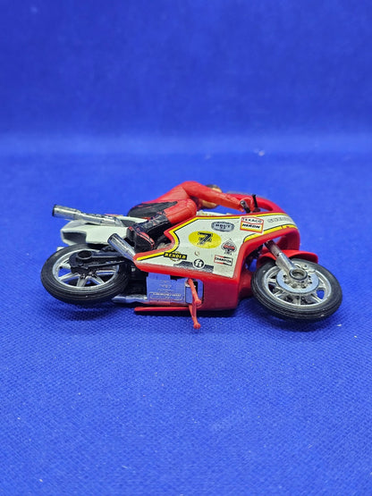 Barry Sheene Suzuki KR1 Matchbox SuperKings 1980 Moto De Course N°72
