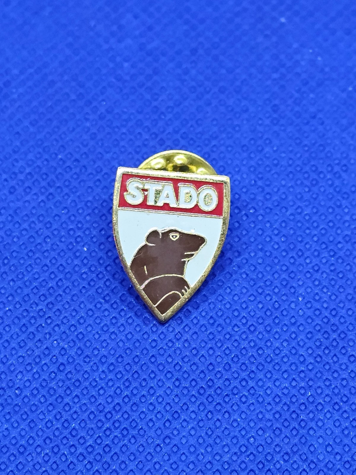 Pin's Stado Tarbes Pyrénées Rugby, Club Rugby Tarbes, Broche Collector Ours Bigo0