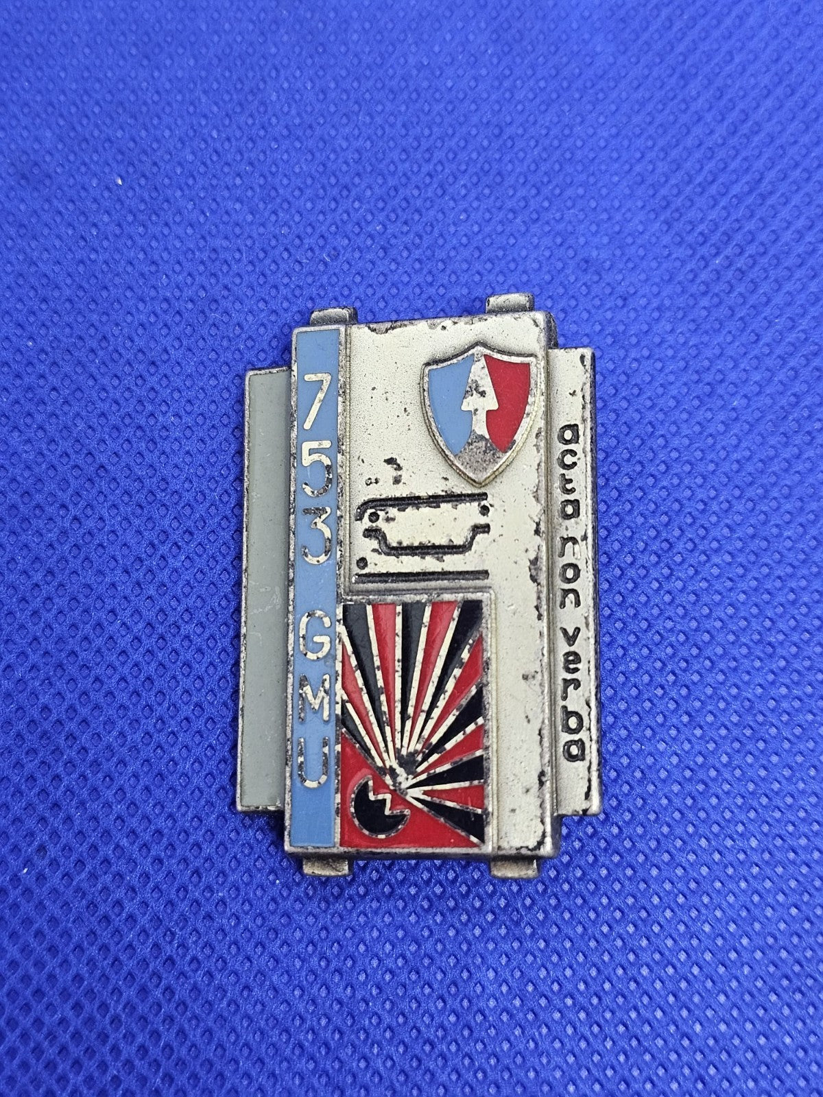 Insigne 753e GMU Groupement de Munitions Drago Paris G2624 Armée française0