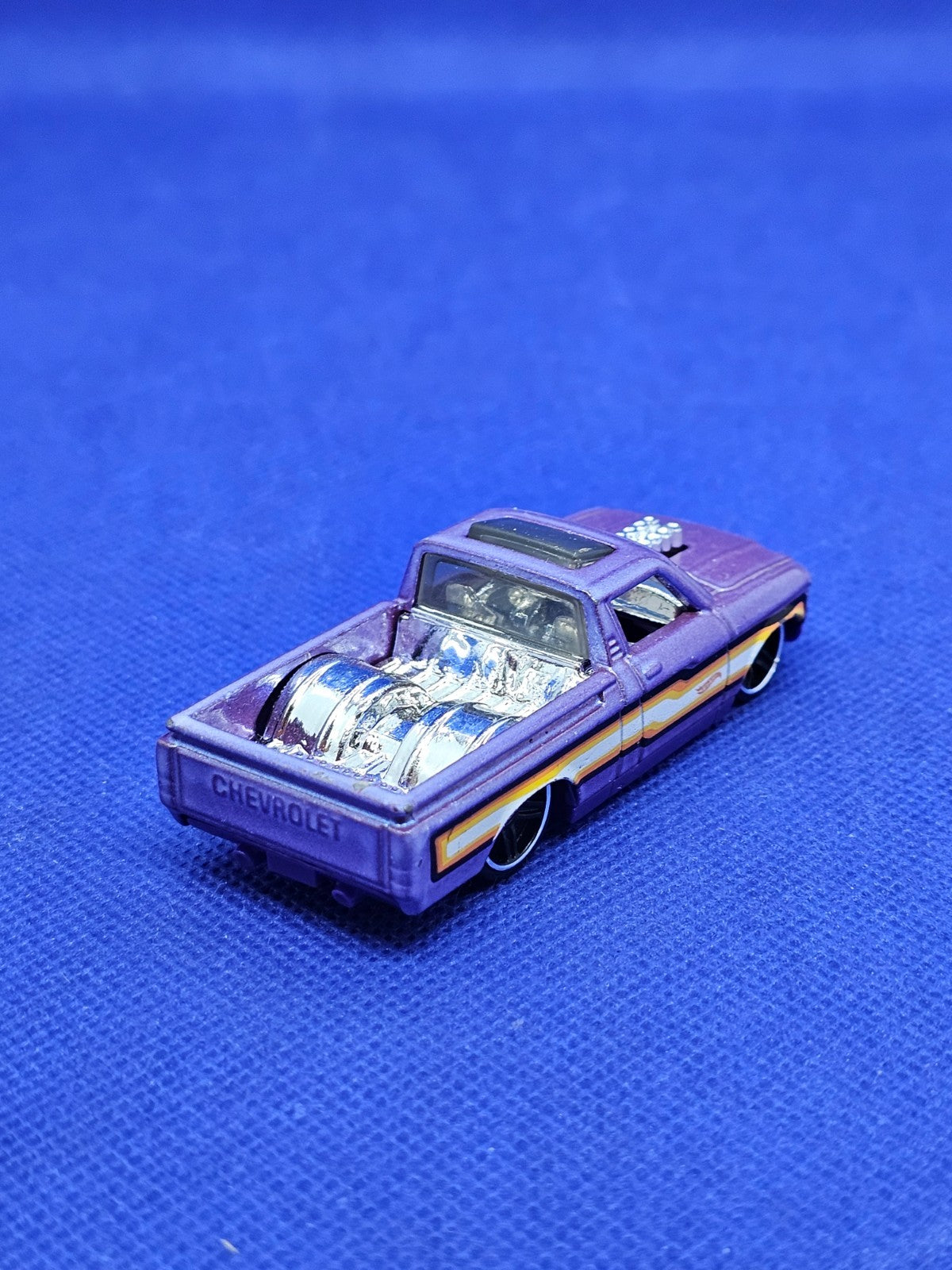 Custom 72 Chevy LUV Hot Wheels Premium Power Trip 35 2020 violet 1641