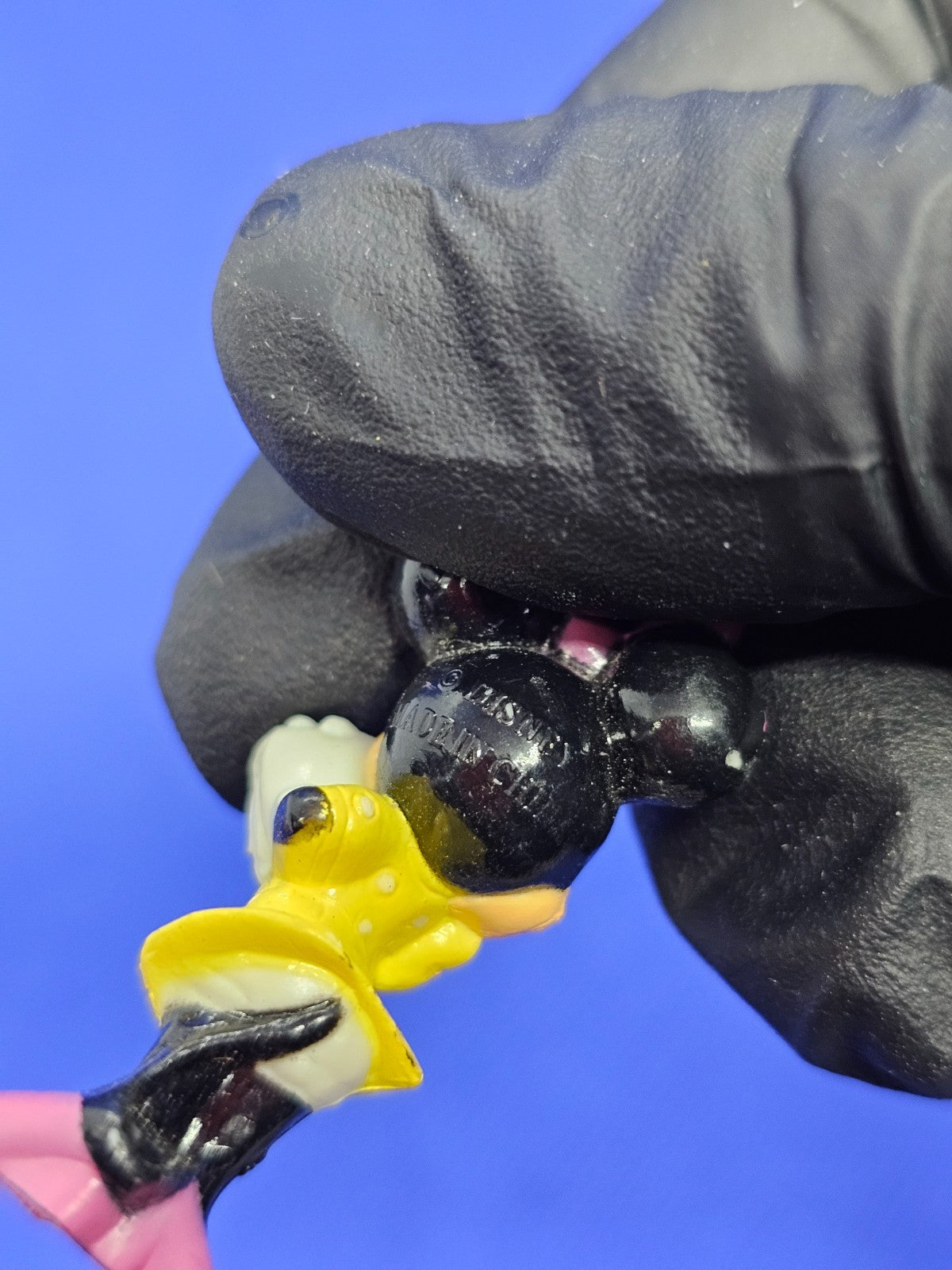 Figurine Minnie Mouse Disney Jaune – Miniature Vintage – 1990s – 4 cm2