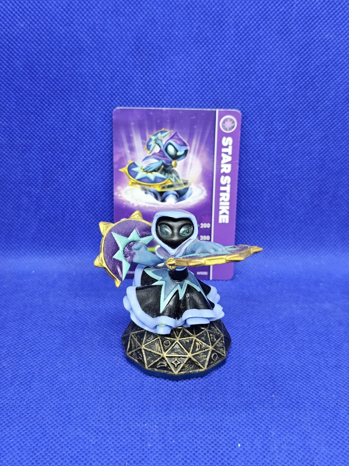 LightCore Star Strike Skylanders Swap Force Magie Activision 2013 avec carte0