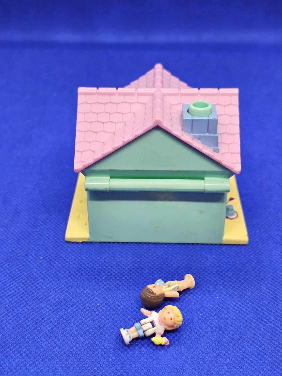 Polly Pocket Beach Café Bluebird 1993 Mini Playset Complet Figurines4