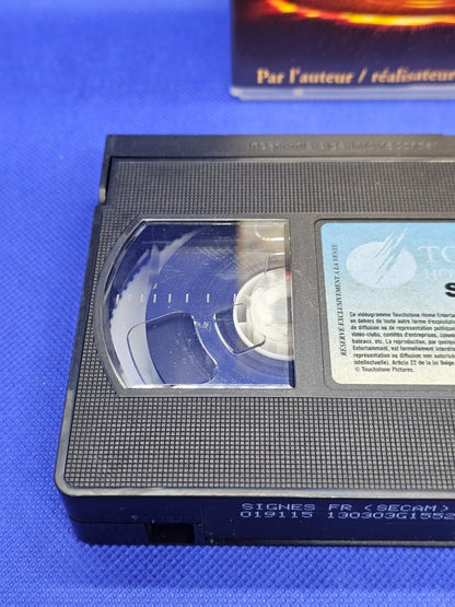 VHS Signs Signes Film M Night Shyamalan Touchstone 2002 Cassette Vidéo3