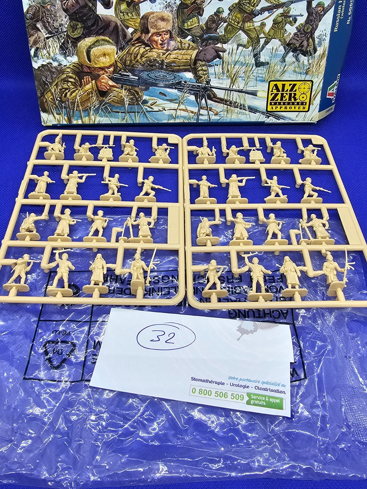 Italeri Russian Infantry Winter WWII 6069 32 Soldats Russes 172 2005 Incomplet5