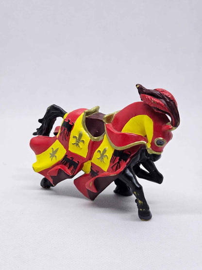 Cheval caparaçonné rouge or, Papo 2002, chevalier médiéval