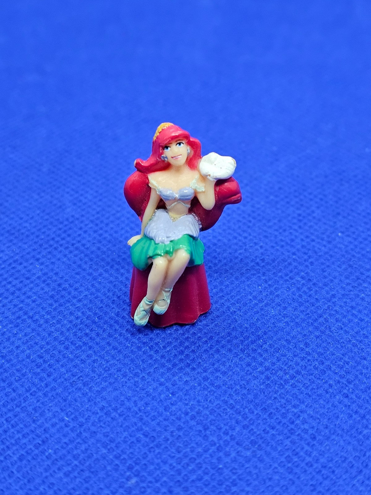 Ariel La Petite Sirène Disney Figurine Miniature PVC Assise 3,5 cm0