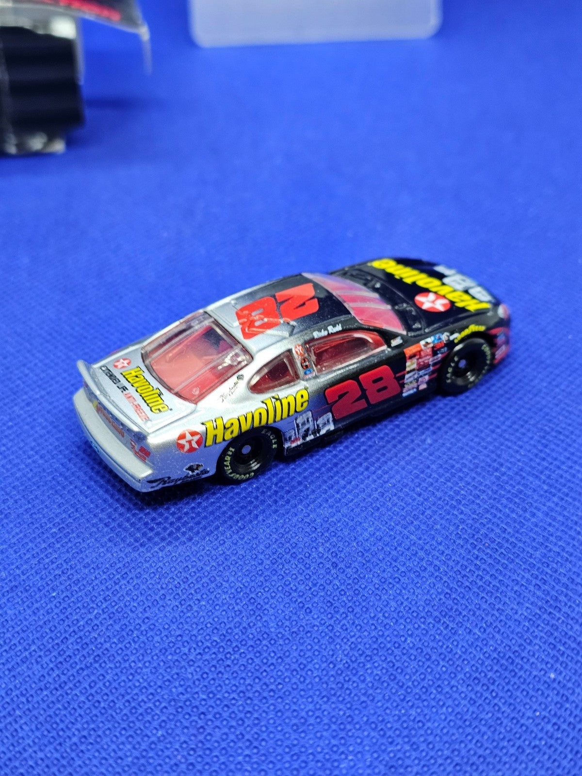 Need For Speed Voiture #28 Havoline Ricky Rudd, EA Games, 20005