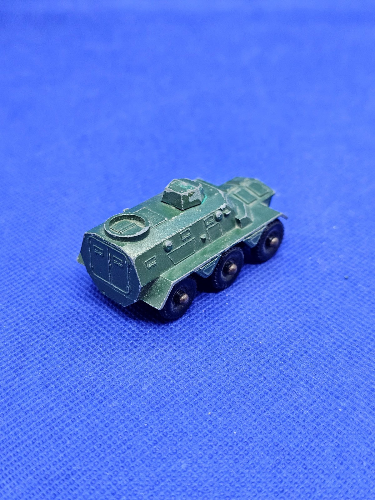 Saracen Personnel Carrier n° 54A Matchbox Lesney militaire canon cassé 6 cm1