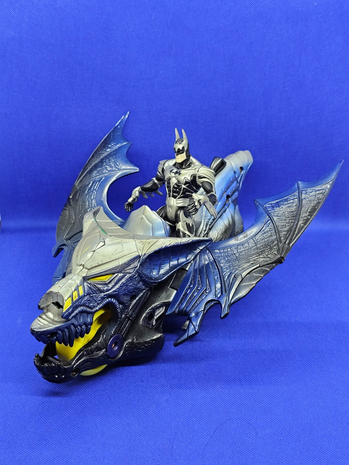 Batman Skywing Street Bats, Kenner, 1996, Véhicule Incomplet avec Figurine0