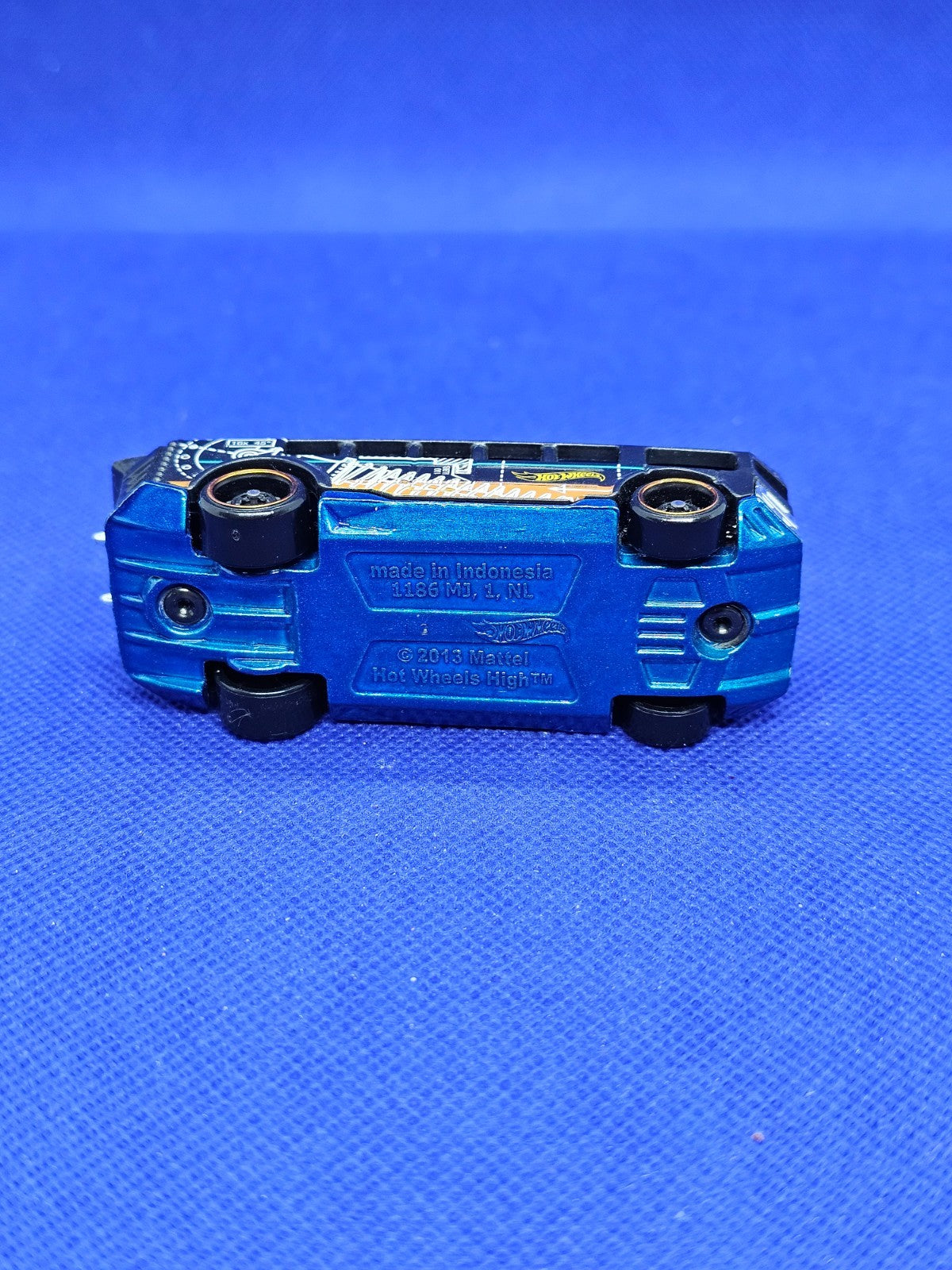 Hot Wheels High Engineering School Bus 2013 Noir Bleu 7,5cm Loose2
